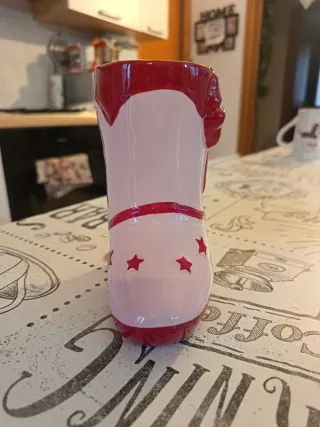 Tazza stivale rosa e rossa