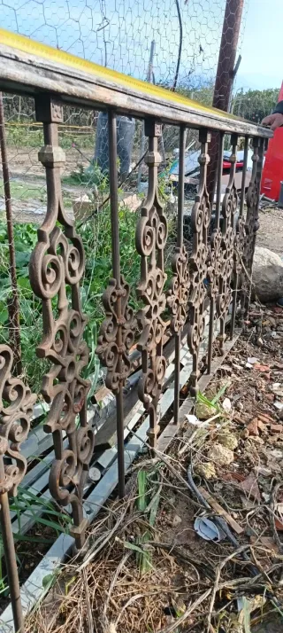 Escaleras antiguas decorativas