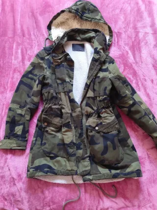 Abrigo militar verde camuflaje