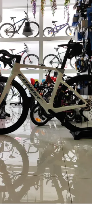 Bicicleta Conor Volcano Aero