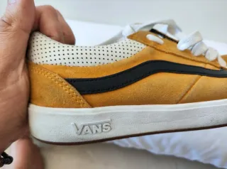 Zapatillas Vans Mostaza/Negro/Blanco