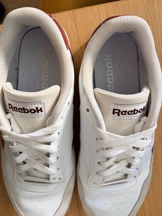 Zapatillas Reebok Blancas y Rojas