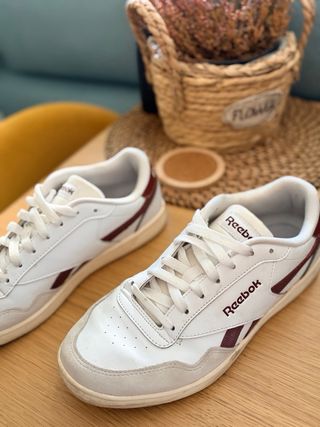 Zapatillas Reebok Blancas y Rojas