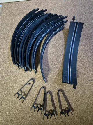 Scalextric Compact Looping