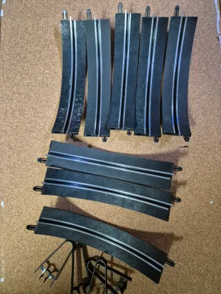 Scalextric Compact Looping