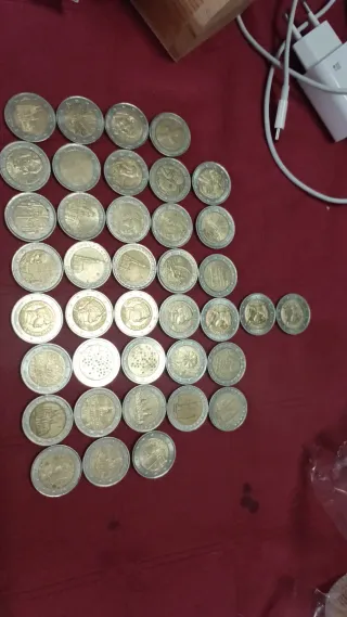 Lote monedas 2 euros y 1 euro