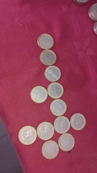 Lote monedas 2 euros y 1 euro