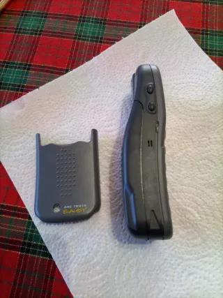 Móvil Alcatel One Touch Easy HD1 Gris