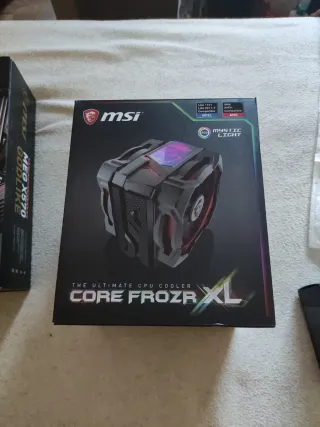 MSI MEG X570 GODLIKE Wifi AM4 + AMD Ryzen 7 5800X.