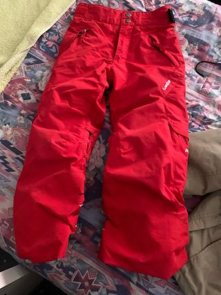 Pantalón de esquí rojo. Talla 4