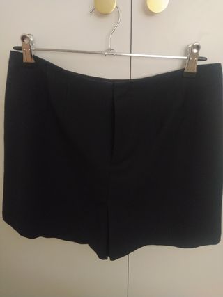 Falda pantalón negra