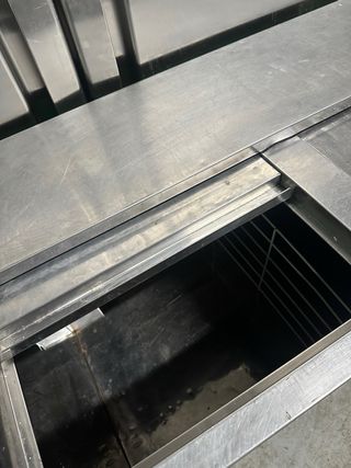 Botellero san miguel para bebidas en buen estado