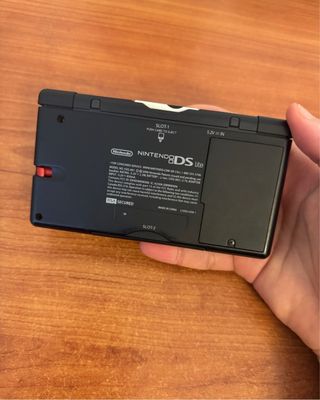 Nintendo DS Lite - Roja/Negra