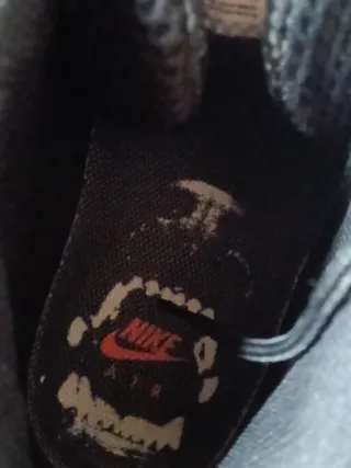 Nike Air More Uptempo 96 negras y verde militar