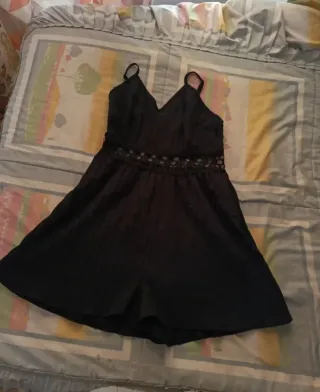 Conjunto verde Mono negro