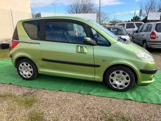 Peugeot 1007 2006