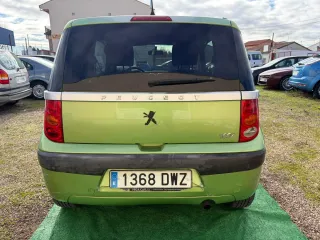 Peugeot 1007 2006