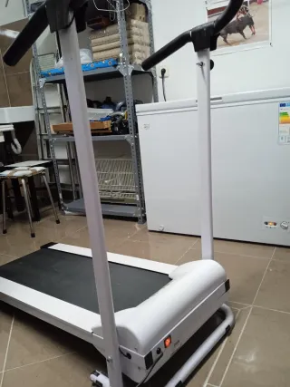 Cinta de andar eléctrica iWalk