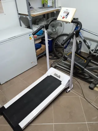 Cinta de andar eléctrica iWalk