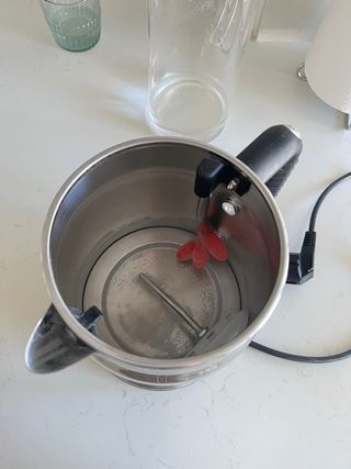 Hervidor de agua Russell Hobbs