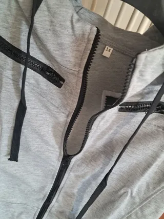 Gilet Slim con cappuccio grigio M