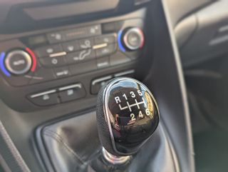 Ford Transit Connect 3Plazas L2 IVA y Garantía Inc