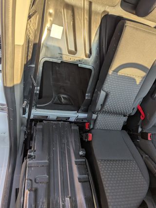 Ford Transit Connect 3Plazas L2 IVA y Garantía Inc