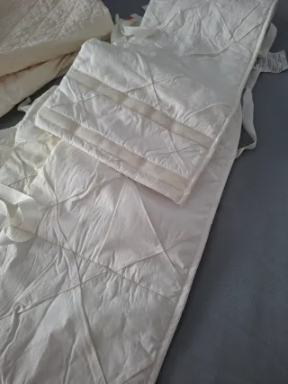 Chichonera para cuna Stokke Blanca