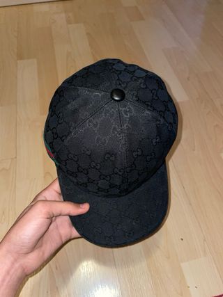 Gorra Gucci Negra GG Canvas