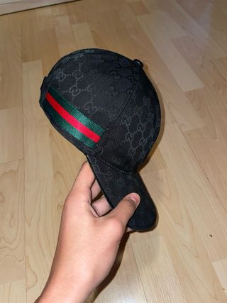 Gorra Gucci Negra GG Canvas
