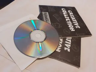 CD ROM "2000 Sfondi"Kyber 1997 vintage informatico