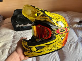 Troy Lee Designs Carbon L x Oakley Mayhem PRO TYD