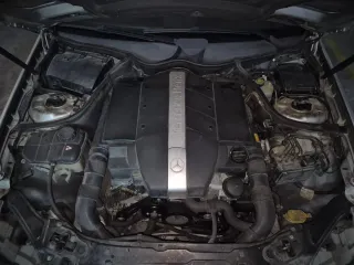 Mercedes-Benz  CLK 2002