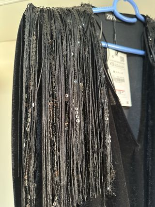 Vestido Zara Negro Terciopelo Flecos Lentejuelas
