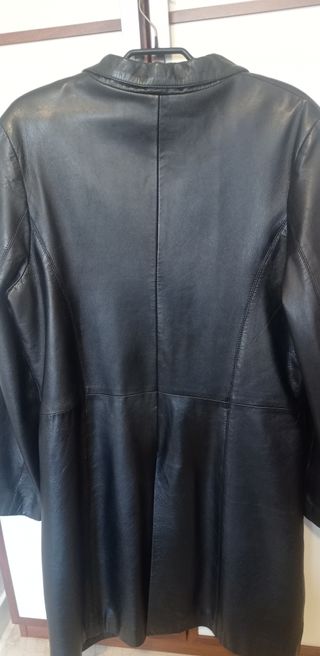 Abrigo de piel ovina (negro, talla 44)