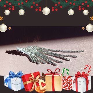 Pendientes largos plateados estilo alas de ángel