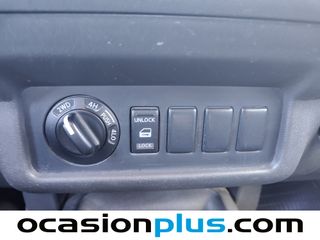 Nissan Navara 2.5 dCi 4X4 Doble Cabina  LE Sport Edition 126 kW (171 CV)