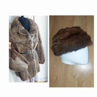 Pelliccia e cappello marrone