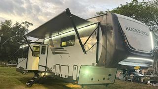 Caravana Americana Rockwood 2026 Quinta Rueda