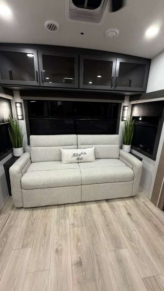 Caravana Americana Rockwood 2026 Quinta Rueda