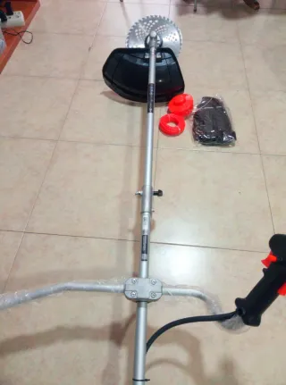 Desbrozadora Daewoo 42.7cc