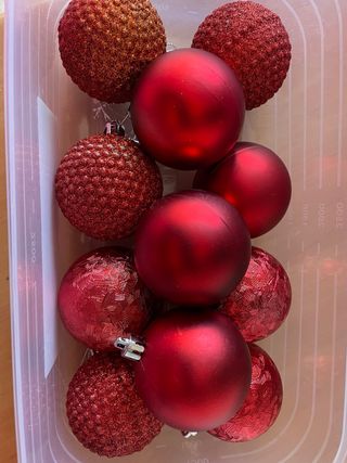 12 Bolas de Navidad Rojas y Doradas