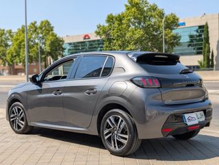 Peugeot 208 Allure 1.5 BlueHDi 100Cv IVA Garantía