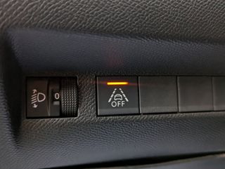 Peugeot 208 Allure 1.5 BlueHDi 100Cv IVA Garantía