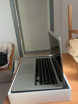 MacBook Air 13 2017 8GB RAM SSD 1TB + Office 2019