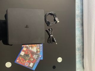 PS4 Slim 1TB + 2 Juegos