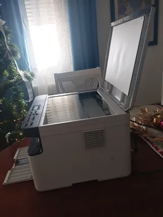 Impresora Láser Brother DCP Multifunción