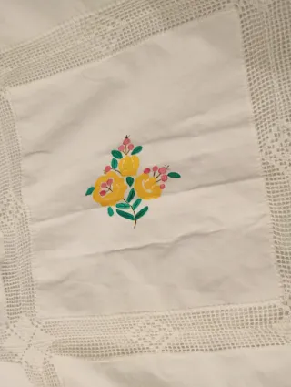 Colcha de verano y ganchillo artesanal