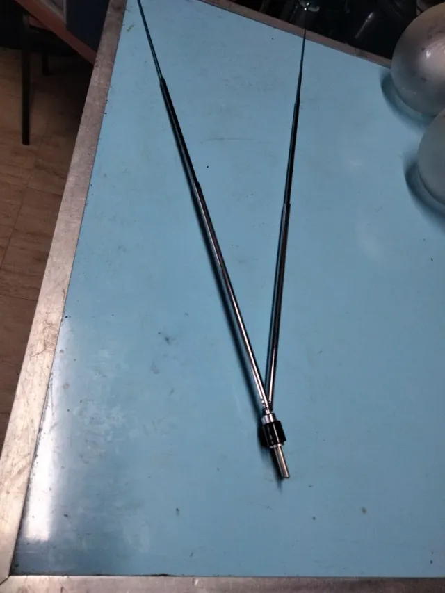 Antena TV Portátil Metálica