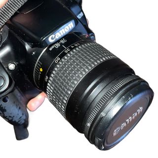 Canon EOS 400D + 2 objetivos